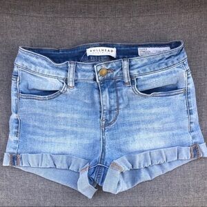 Bullhead Super Stretch Shorty Size 26